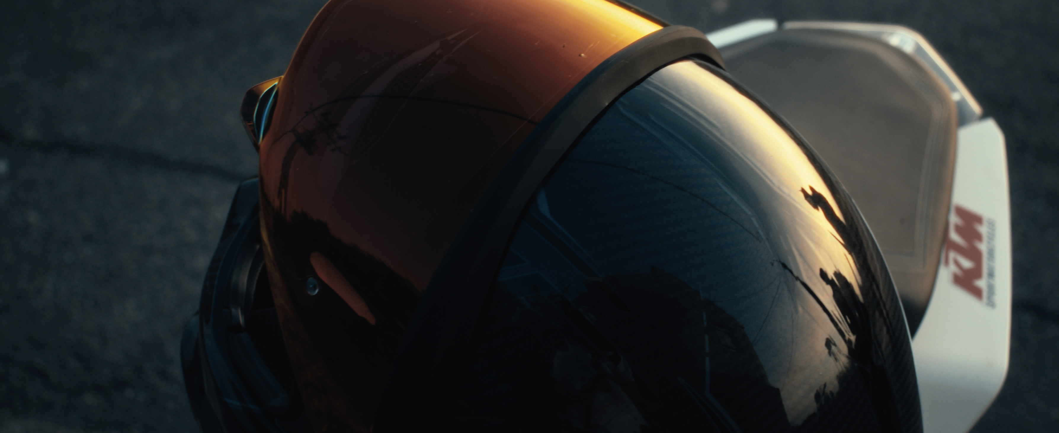 Racing helmet